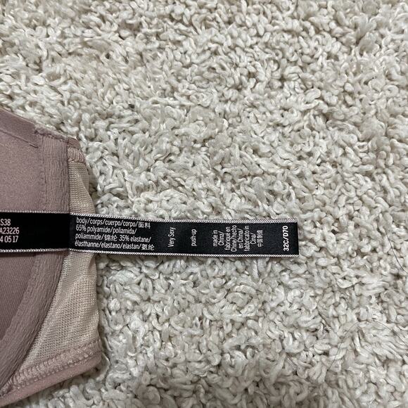 Victoria's Secret Size 32C Pink Front Closure Racerback Underwire Push Up Bra - Picture 6 of 6